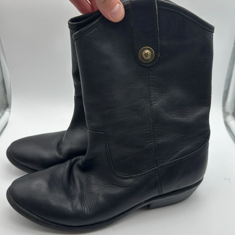 Frye step out